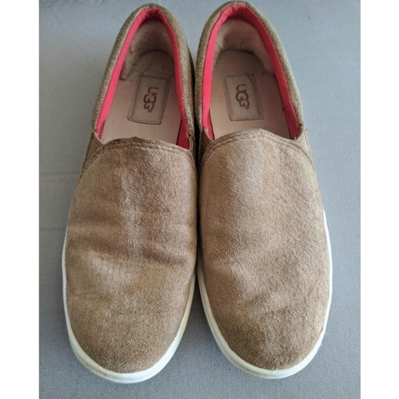 UGG Adley Light Brown Suede Slip On Sneakers 7.5 - Picture 1 of 8